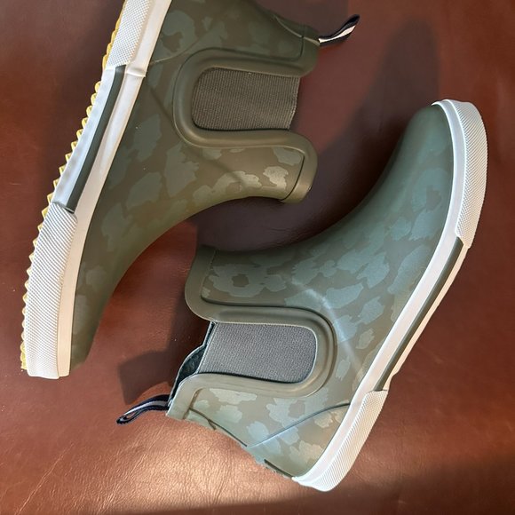 Joules Green Camo Kids Boots - Picture 2 of 12